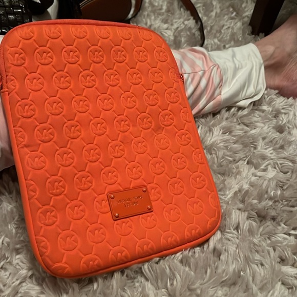 MK tablet cover bag orange - Picture 3 of 7